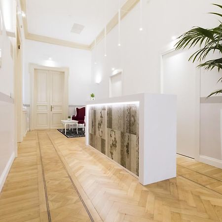 Residenza Degli Artisti Otel Trieste Dış mekan fotoğraf