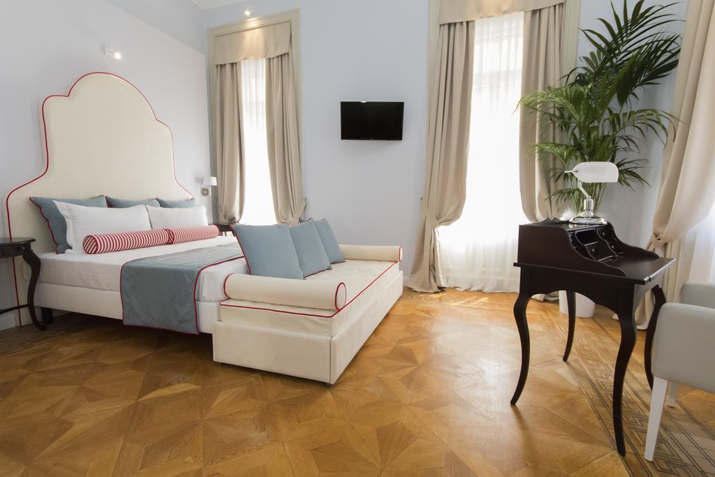 Residenza Degli Artisti Otel Trieste Dış mekan fotoğraf
