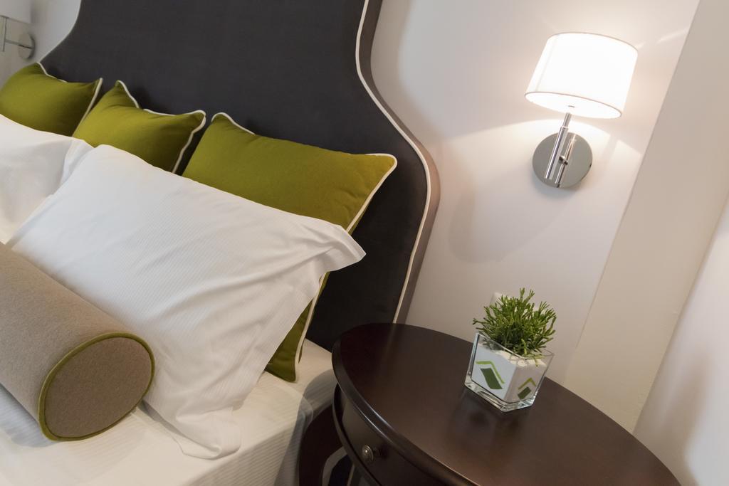 Residenza Degli Artisti Otel Trieste Dış mekan fotoğraf
